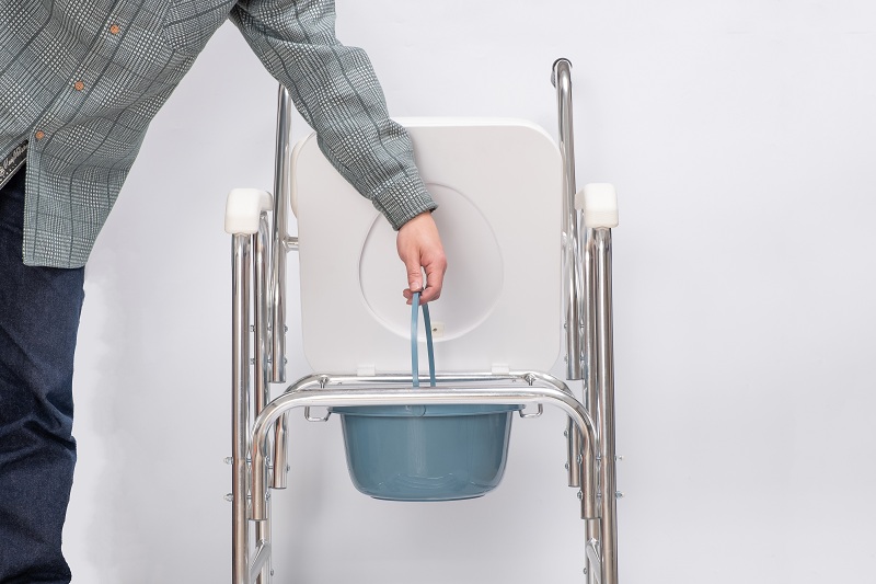 Mobility Durable Waterproof Shower Accessible Transport Commode Medical Rolling Chair