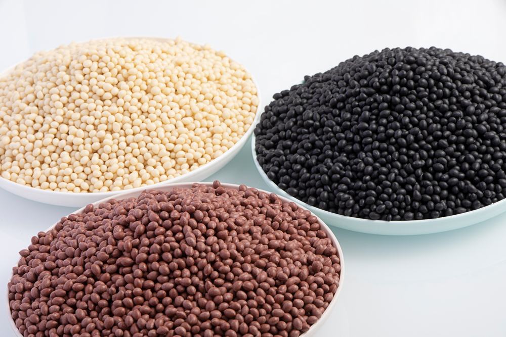 Low temperature hot melt adhesive
