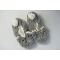 Chicas Lindos calcetines Slipper de invierno con agarres