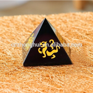 Black sandblasting crystal glass pyramid