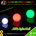 Изменение цвета водонепроницаемый открытый круглый LED освещенный мяч с дистанционным управлением