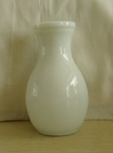 White Glass Bottle (WP02)