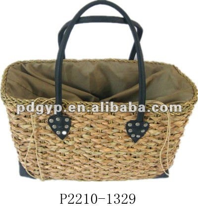 Sea grass beautiful handmade square lady handbag with pvc handle
