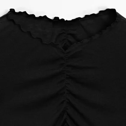 Women's pleated long sleeved T-shirt