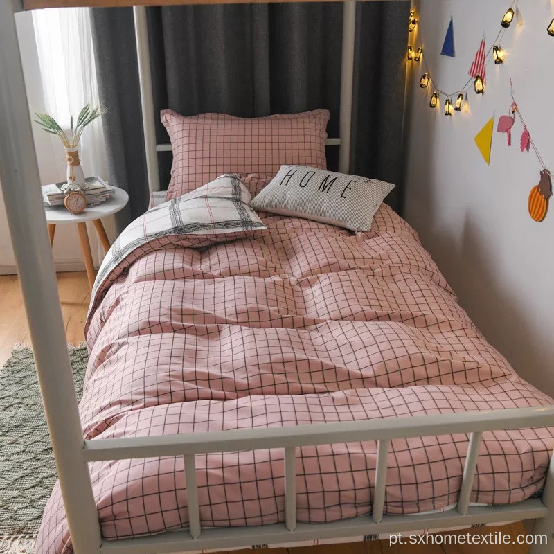 conjunto de lençóis de cama confortável