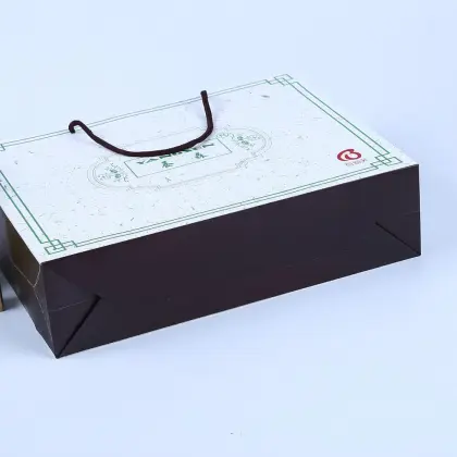 Luxury Matte Shopping Paper Pag  For Clothing