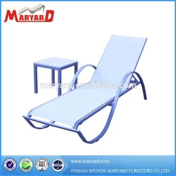 Beach sunbed