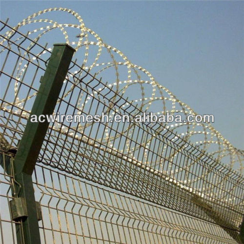 highway fence/road fencing