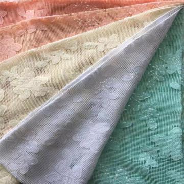 Broderie Laser avec Tulle Spécial