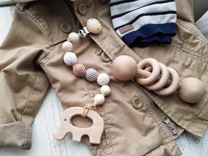 Natural Wooden Rattle Beech Rattle Toy Grasp