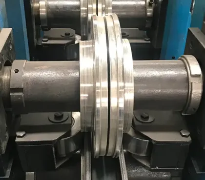 Shelf buckle beam P-beam equipment