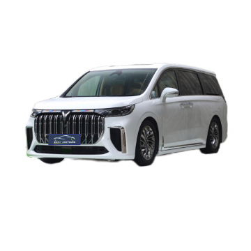 China's Luxury Extended-Range Electric Minivan: The Auto Voyah Dreamer for Business and Family