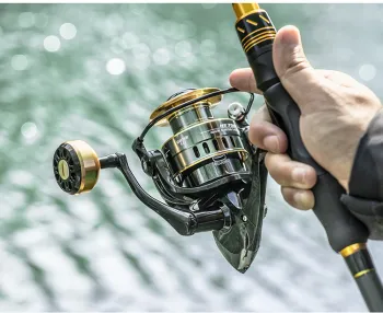 HE6000 All-Metal Spinning Reel with EVA Handle and Max Drag 50kgs