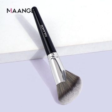 Custom Logo Angled Foundation Brush for Concealer and Contour