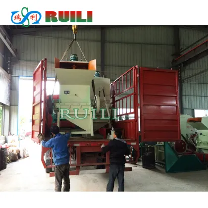 PET bottle crushing recycled plastic chips machines