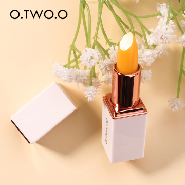 O.two.o échantillon gratuit de soins aux lèvres SCUP SCUP COULAGE COULAGE BALM