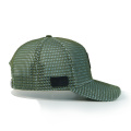 Volledige mesh groene trucker pet met lederen patch