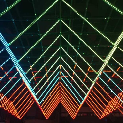 RGB LED verticale buis gekleurde DMX sneeuwvalbuis