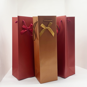 Custom Logo Printed Luxury Recycled Paper Bag with Handles for Takeaway and Shopping