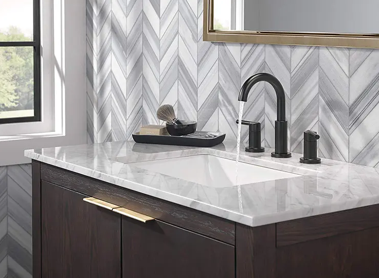 4 Widespread Basin Faucets Lead the Trend in Luxurious Bathroom Designs