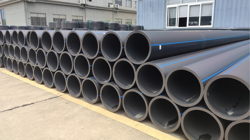 Wear resistant ultra high molecular polyethylene pipe