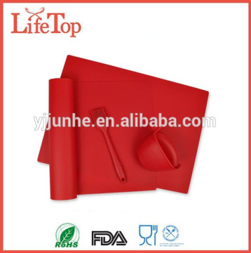 Customized Silicone Pastry Tool Set Baking Mat,Baking Mitt and Brush