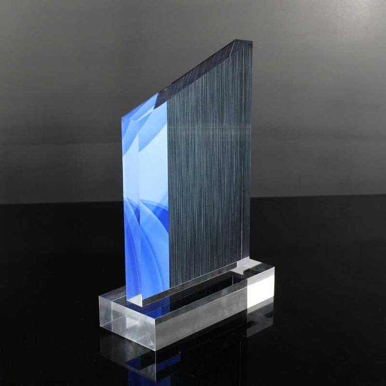 Cheap Custom Lucite Peak Awards Trohies For Sales And Socer