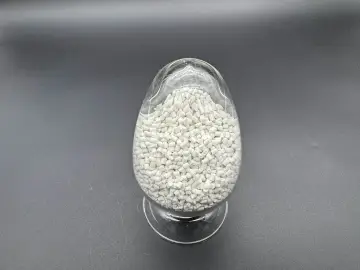 Fully degradable seashell powder masterbatch