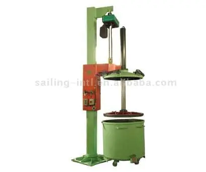 Extruding Machine