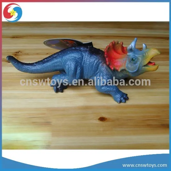 DW2401368 Mini Triceratops vinyl dinosaur toys