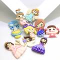 100 pièces mignonnes filles miniatures princesse résine cabochon à dos plat pour les embellissements de bricolage