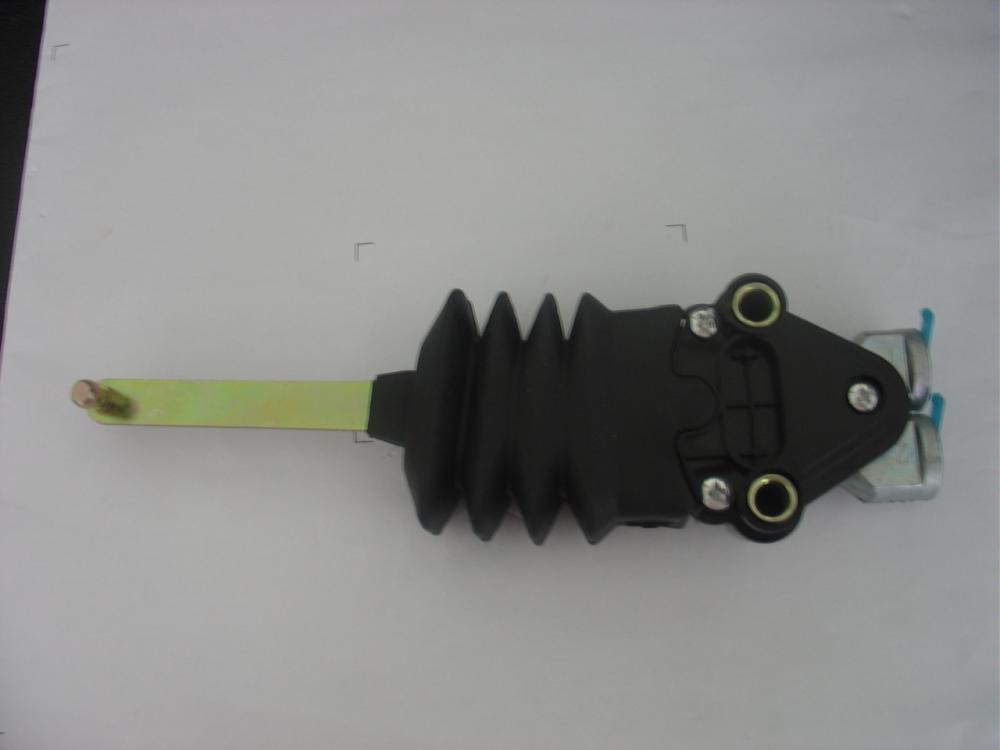 SCANIA TRUCK LEVELLING VALVE