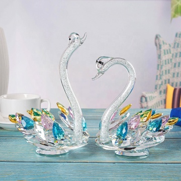 Sweet Love Crystal Swan Wedding Souvenir and Decoration