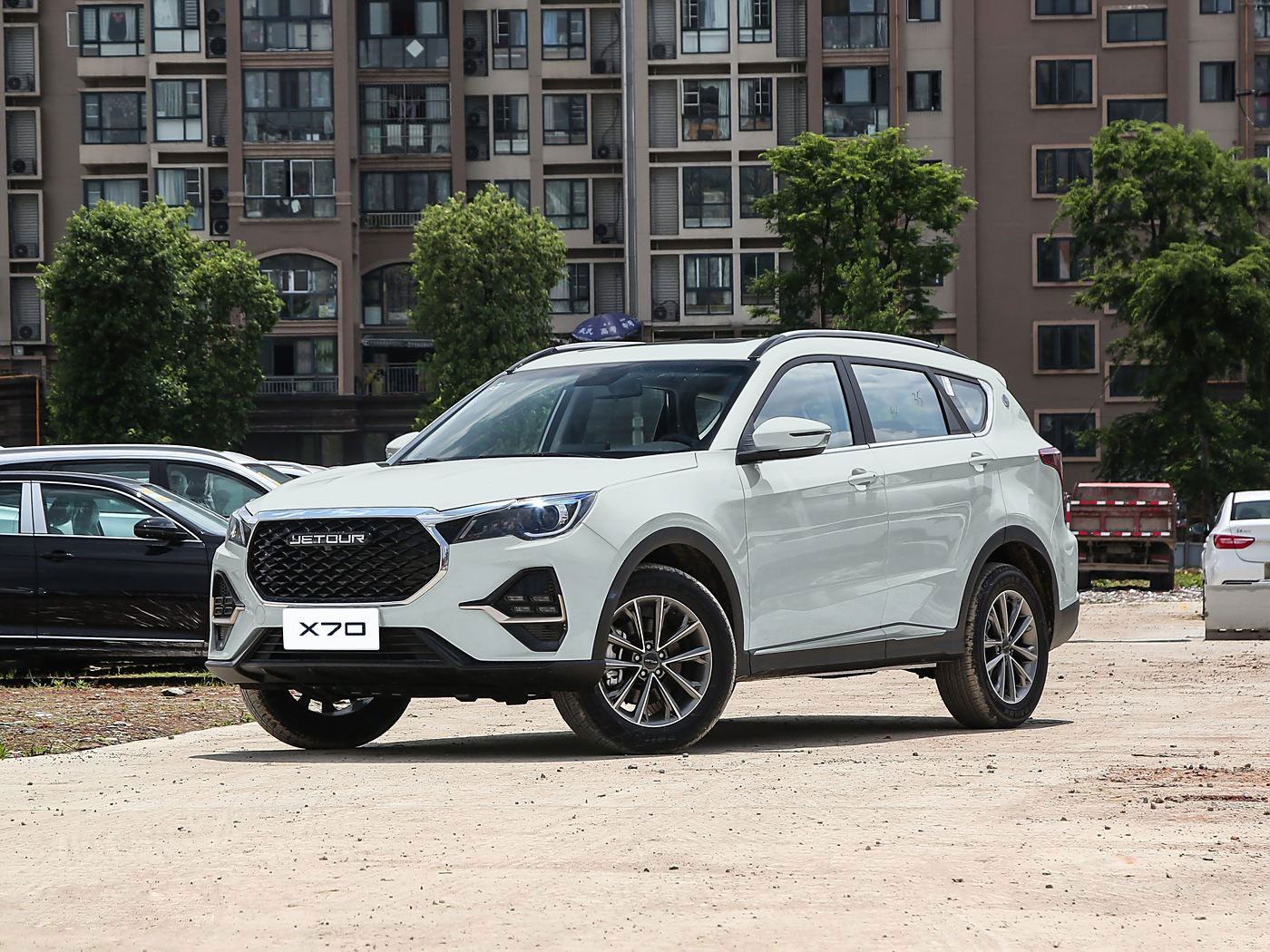 新的5个座位SUV X70 X70 Plus