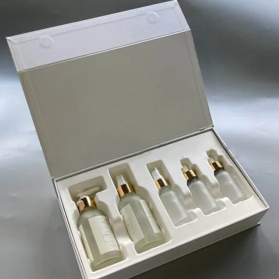 Custom luxury white magnet flap paper box