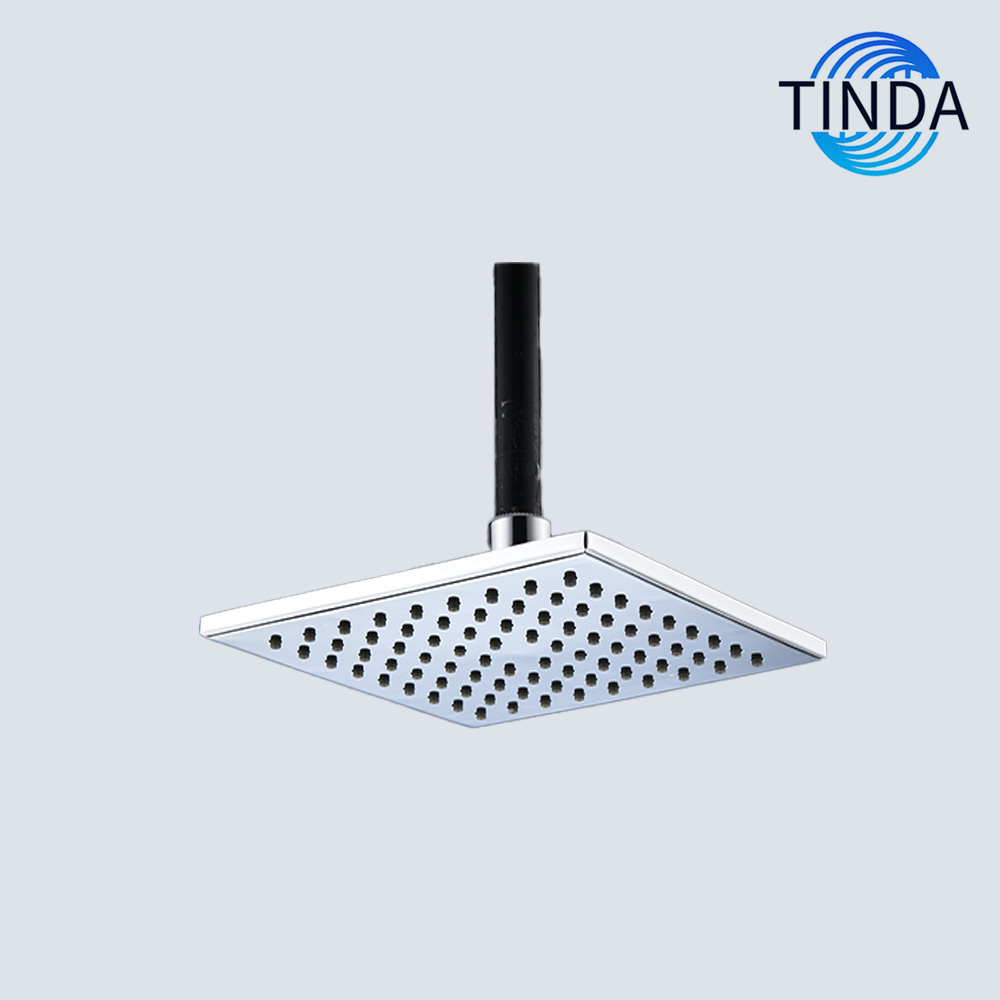 洗練された魅力を伴う現代のトップスプレー