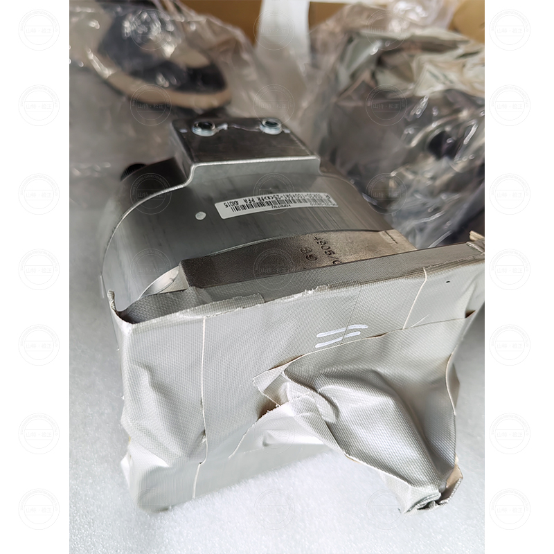 705-22-28310 PUMP ASS'Y Gear HD465 605-7R (4)