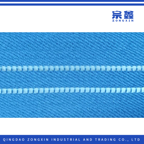 Correias inelásticas azuis listradas reflexivas para uso seguro