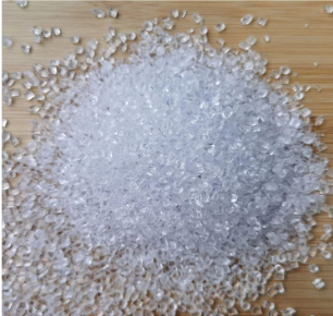 High mobility plastic particles