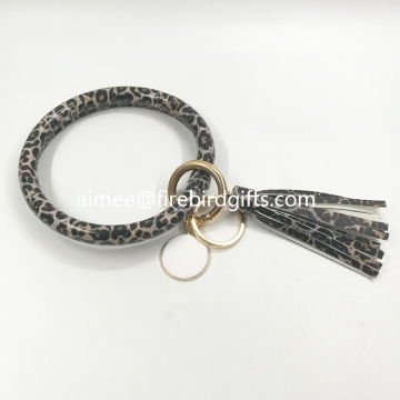 Wholesale Leopard Print PU Leather O-Shape Keychain with Tassel