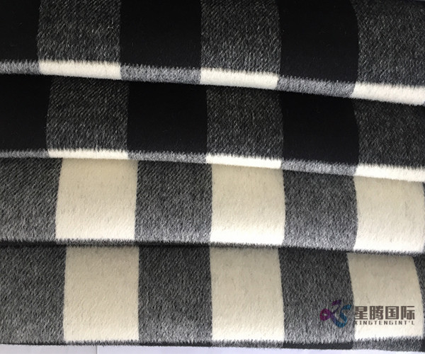 Modern Professional Plain Dyed Wool Fabric