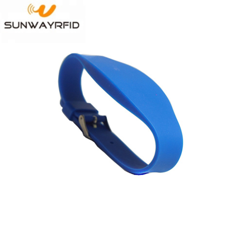 13.56mhz Custom Waterproof NFC Silicone RFID Wristband