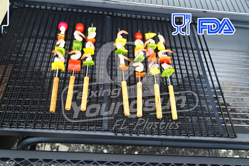 Non-stick Set of 2 Yoshi Grill Mat