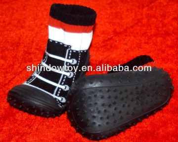 Non-slip! fashionable sweet-smelling soft black rubber sole baby shoe socks with shoelaces print