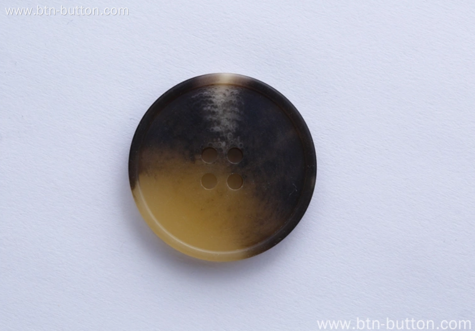 Brown Resin Clothing Buttons