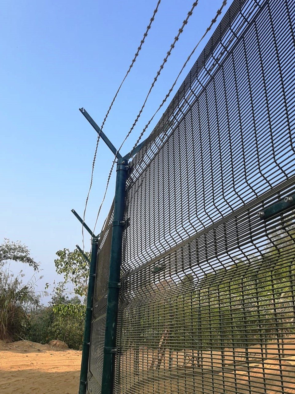 358fence (3)