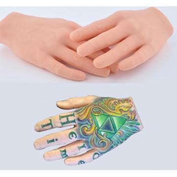 Pratique de tatouage 3D de la peau