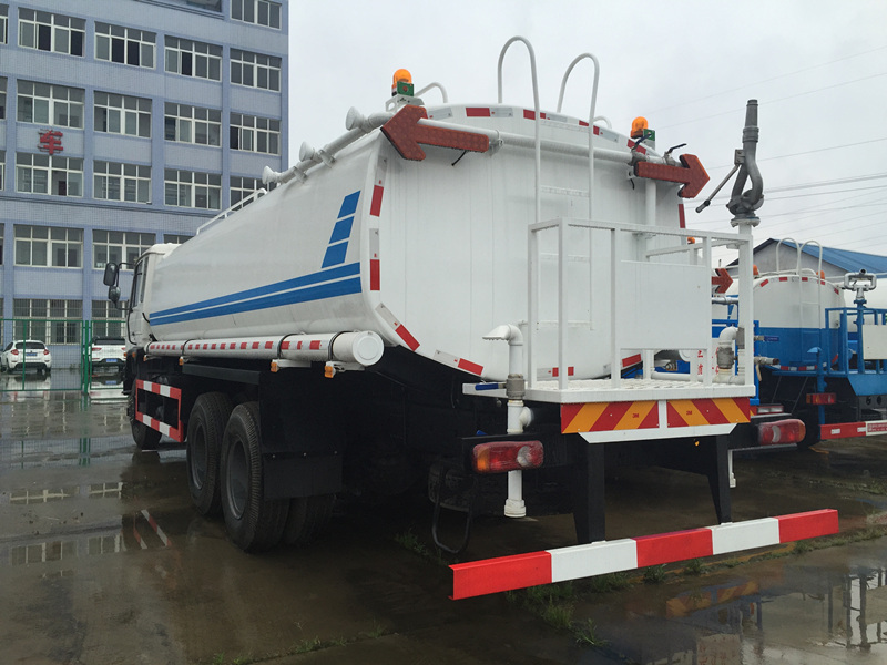 6X4 Dongfeng 15000 Sprinkler Water Tank Truck