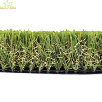 Искусственная трава, синтетический газон для садового ландшафтного дизайна.