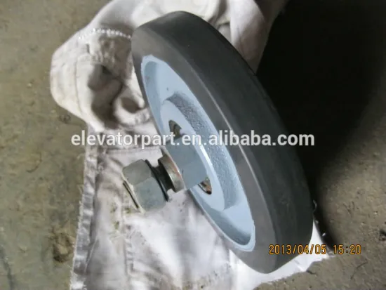 Kone guide shoe roller